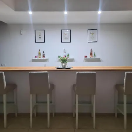 Luxury 4-bedroom With Heated Pool + Sea View * פלאיה בלנקה